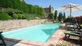 Toscana Immobiliare - Piscina del casale più piccolo in vendita in Umbria