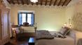 Toscana Immobiliare - Interior of the main farmhouse for sale in Chianti
