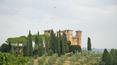 Toscana Immobiliare - Castle with vineyard for sale in Tuscany, Siena