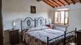 Toscana Immobiliare - Apartment for sale in Tuscany, in the historic center of a typical village in the municipality of Sinalunga, Siena