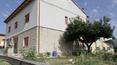 Toscana Immobiliare - Villetta bifamiliare con giardino in vendita a Bettolle Sinalunga