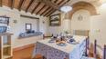 Toscana Immobiliare - Borgo toscano ristrutturato in vendita a Cortona