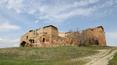 Toscana Immobiliare - Casale toscano da restaurare in vendita a Monteroni d'Arbia