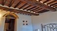 Toscana Immobiliare - The farm for sale in Tuscany is located between Val d’Orcia and Val di Chiana in a panoramic position