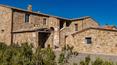 Toscana Immobiliare - Farm with vineyard and farmhouse for sale in Val D'Orcia, Tuscany