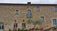 Toscana Immobiliare - Casale, dimora storica con attività ricettiva in vendita in Umbria