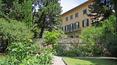 Toscana Immobiliare - A frescoed room with classical motifs opens on the ground floor of the villa