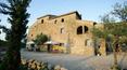 Toscana Immobiliare - Hamlet, holiday farmhouses for sale in Anghiari, Arezzo, Tuscany
