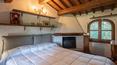 Toscana Immobiliare - Typical Tuscan farmhouse for sale 2 km from the city center of Arezzo