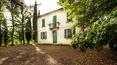 Toscana Immobiliare - Villa with land and outbuilding for sale in Arezzo, Tuscany