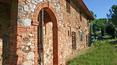 Toscana Immobiliare - The farmhouse is in good condition, however it is in need of partial renovation and re-division of the interior spaces