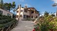 Toscana Immobiliare - Villa with pool and garden for sale, Castiglione del Lago, Umbria