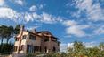 Toscana Immobiliare - Rustic villa for sale in Umbria, Castiglione del Lago, Perugia. Villa for sale with swimming pool, 5 bedrooms, 5 bathrooms, garden, panoramic position