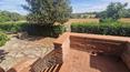 Toscana Immobiliare - Independent country house with park for sale in Montepulciano, Siena