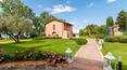 Toscana Immobiliare - Property surrounded by countryside paths