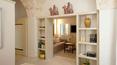Toscana Immobiliare - Además, hay un rincón para catas de vino, una sala de lectura, una sala de desayunos y una sala de estar.