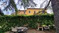 Toscana Immobiliare - The main villa, on two floors with outbuildings, covers a total area of approximately 950 square metres.