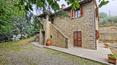 Toscana Immobiliare - La ristrutturazione è recente ed in tipico stile toscano con alcune concessioni al comfort ed alla praticità.