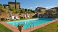 Toscana Immobiliare - Nel cuore del Chianti, a pochi km da Firenze, splendida proprietà ristrutturata con 25 ettari di terreno