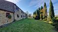 Toscana Immobiliare - Bauernhaus mit Weinberg zum Verkauf in Pienza, Valdorcia