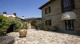 Toscana Immobiliare - Anwesen aus dem 12. Jahrhundert mit 14 ha Land, 3 Gebäuden, 6 Wohnungen, 11 Schlafzimmern, 10 Bädern und Schwimmbad zu verkaufen in Rufina, Toskana.