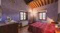 Toscana Immobiliare - Holiday farmhouse for sale in Val d'Orcia, Pienza, Siena, Tuscany