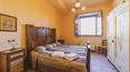 Toscana Immobiliare - Holiday farmhouse for sale in Val d'Orcia, Pienza, Siena, Tuscany