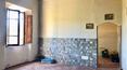 Toscana Immobiliare - La casa è sviluppata su 2 livelli per un totale di circa 170 mq