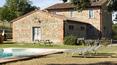 Toscana Immobiliare - The farmhouse is situated in a private and quiet location