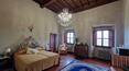 Toscana Immobiliare - Antike Villa zum Verkauf 20 Minuten von Florenz mit Park und Olivenhain.B