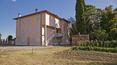 Toscana Immobiliare - Luxury villa for sale in Tuscany between Arezzo and Siena