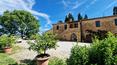 Toscana Immobiliare - The property is located a stone's throw from Siena, Montalcino, Montepulciano and Pienza
