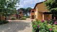 Toscana Immobiliare - La villa è il risultato della sapiente e accurata ristrutturazione di una casa contadina