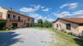 Toscana Immobiliare - Property with holiday farm, swimming pool, vineyard and olive grove for sale in Sinalunga, in the province of Siena, Tuscany.