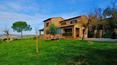 Toscana Immobiliare - Casale di 500 mq con 4 camere e 4 bagni, in vendita a soli 10 km da Montepulciano