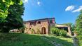 Toscana Immobiliare - L'antico casale toscano è stato ristrutturato nel massimo rispetto delle caratteristiche originali e dell'ambiente