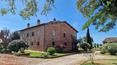 Toscana Immobiliare - Agriturismo in vendita a Cortona con piscina e ristorante