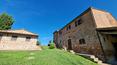 Toscana Immobiliare - Luxury property for sale in the Tuscan hills