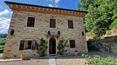 Toscana Immobiliare - Il casale è stato ristrutturato nel 2004 mediante l’utilizzo di materiali di pregio e di ottima qualità, nel pieno rispetto dello stile toscano