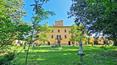 Toscana Immobiliare - Historic estate with 17 ha of land for sale in the province of Arezzo