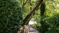 Toscana Immobiliare - The farmhouse, with its particular and graceful movimenta shape, is spread over two floors