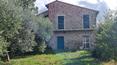 Toscana Immobiliare - Casa singola con giardino in vendita a circa 6 km dal Lago Trasimeno