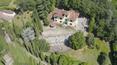 Toscana Immobiliare - Elegant property, located in the valley of the river Tiber, immersed in the green between Tuscany and Umbria