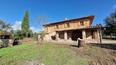 Toscana Immobiliare - Charming property framed by the rolling hills of the Siena countryside for sale in Asciano