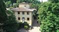 Toscana Immobiliare - Prestigiosa villa storica con cappella gentilizia, torre e 2,7 ettari di terreno in vendita nel Chianti