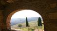 Toscana Immobiliare - Altes Bauernhaus in den Hügeln der Landschaft von Siena, Toskana, zu verkaufen