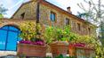 Toscana Immobiliare - Splendido appartamento con due camere, due bagni e giardino in vendita in Toscana