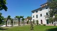 Toscana Immobiliare - Neoklassizistische Villa mit Park in der Nähe von Florenz zu verkaufen