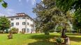 Toscana Immobiliare - Villa néoclassique restaurée avec 12 appartements et parc à vendre en Toscane