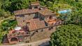 Toscana Immobiliare - Casa colonica di lusso con piscina in Toscana